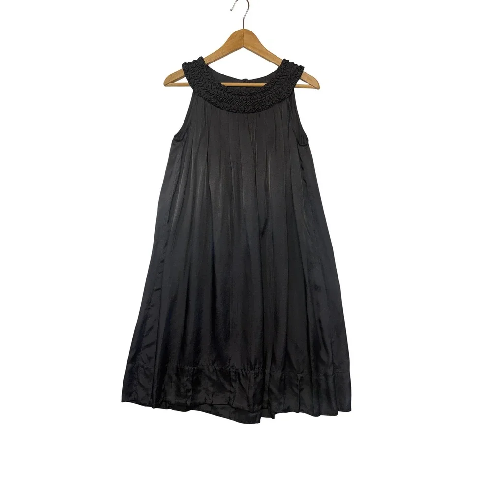 Banana Republic Black Satin Smocked Neck Trapeze Cocktail Dress Womens Size M‎